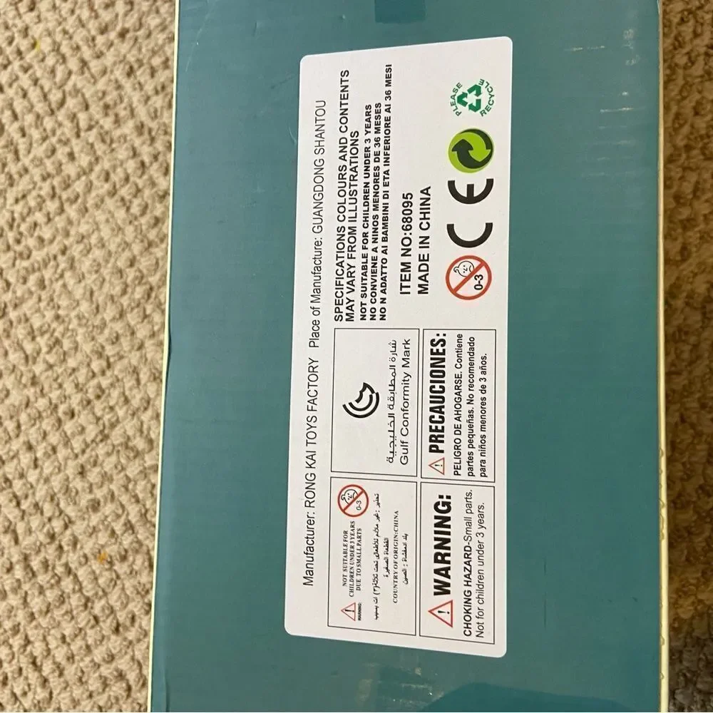 New in Box Fickle Brand‎ Lot Of Pull Back Cars and Dinosaurs